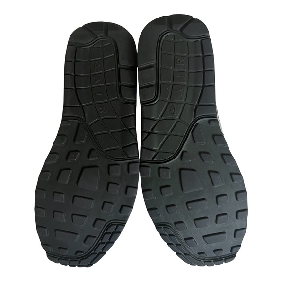 2005 Nike mens air max sneaker shoes size 9.5 - Picture 4 of 4